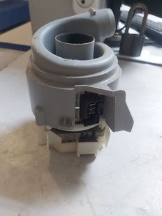 Насос (циркуляційний) для посудомийної машини Bosch 12014980 Б/У - запчастини до посудомийної машини Без бренда