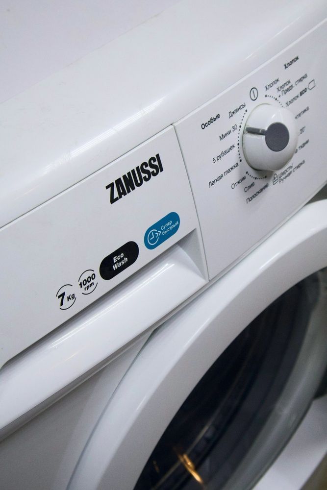 Стиральная машина узкая ZANUSSI ZWSH 6100 V Б/У