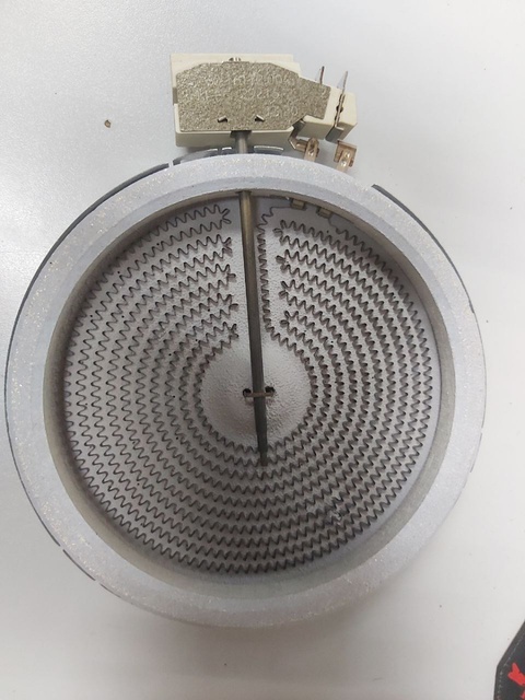 Конфорка (электрическая) для варочной поверхности D=165/145 мм. 1200W Б/У - запчасти для плит и духовок EUSHOUSLE