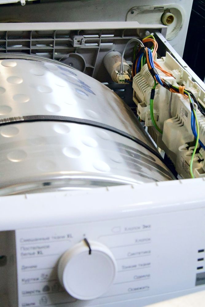 Стиральная машина ELECTROLUX EWT 10420 W Б/У