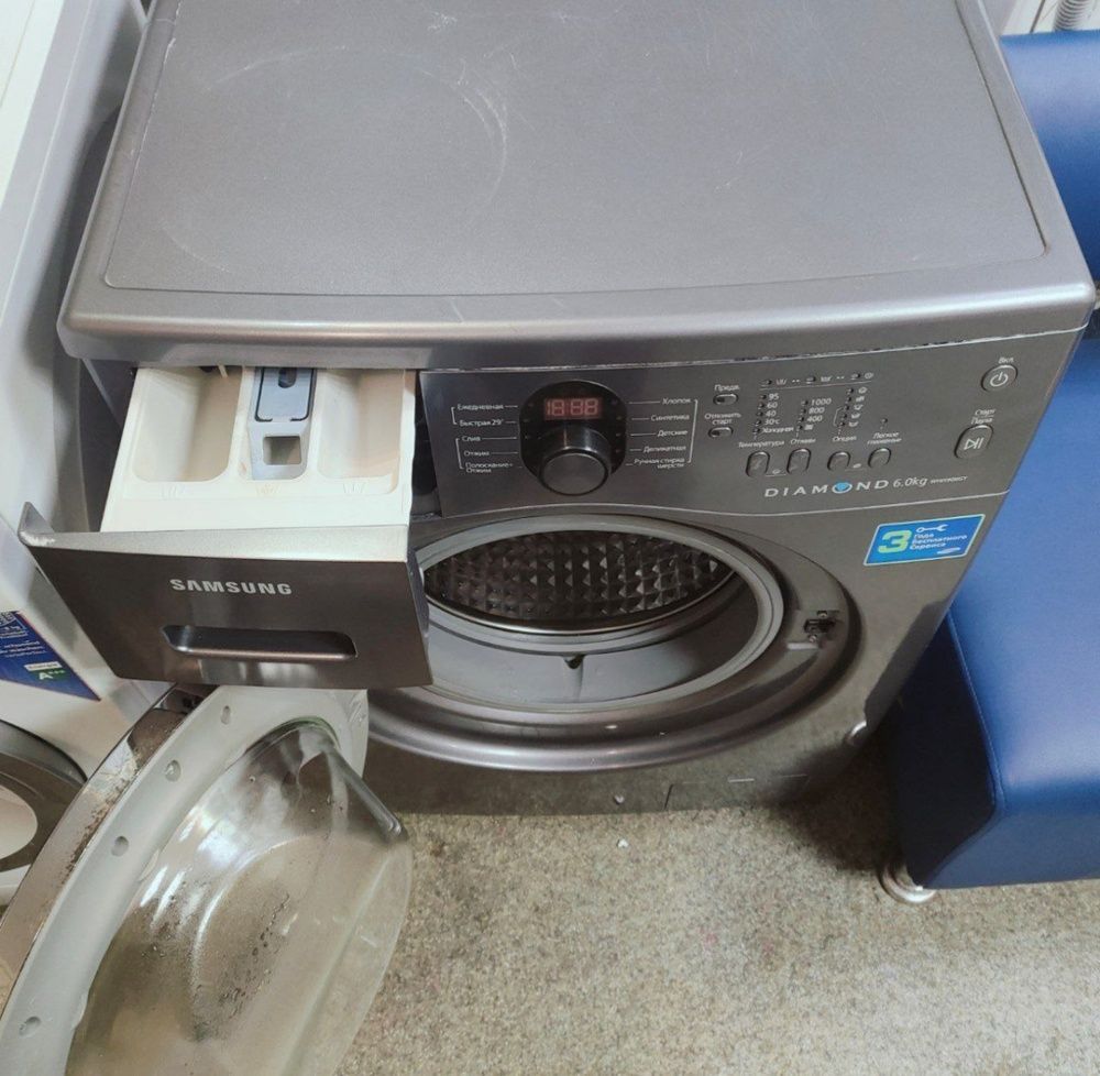 Пральна машина Samsung WF8590NGY/YLP Б/В